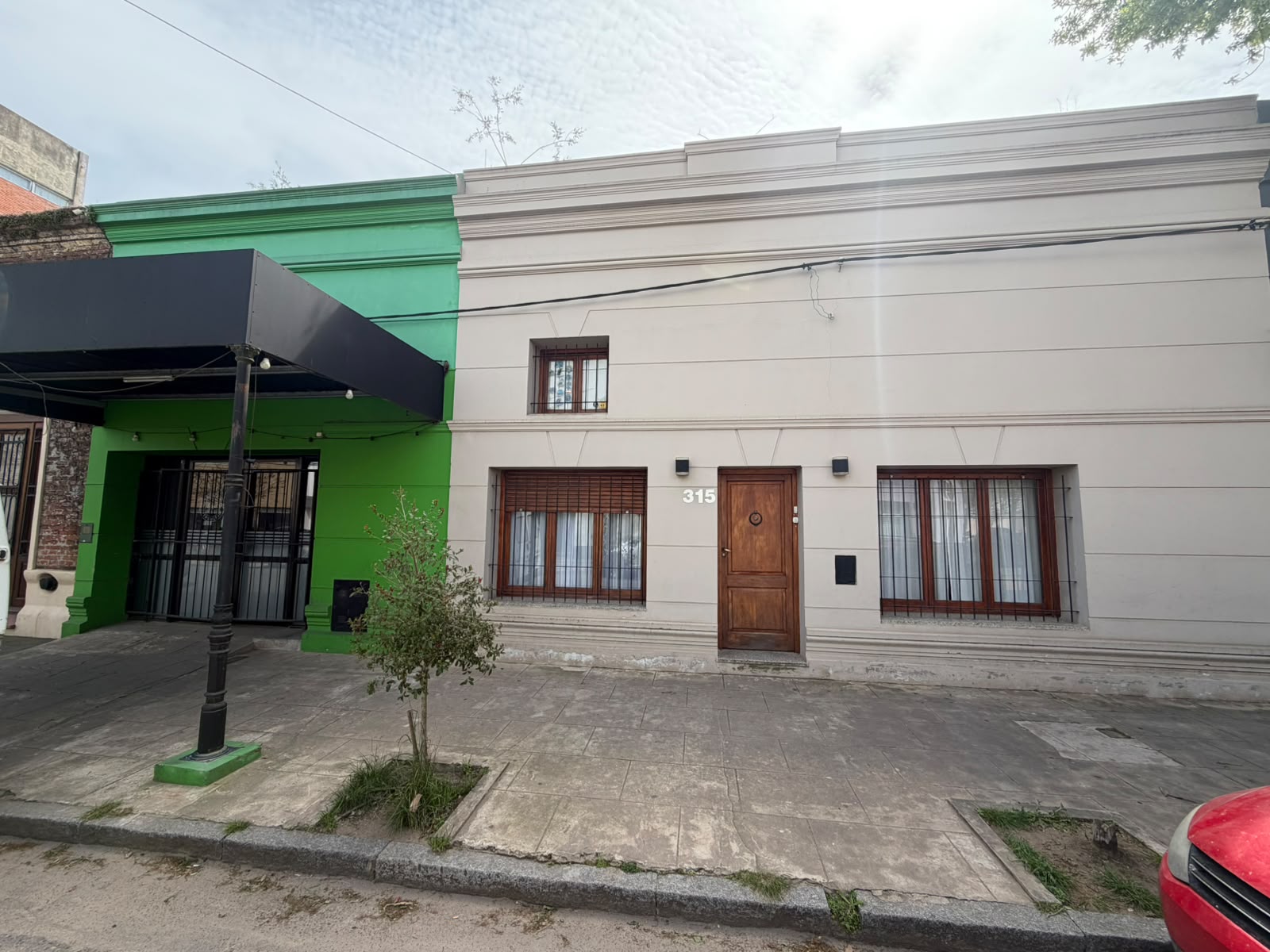 CASA Y LOCAL EN SUIPACHA 315